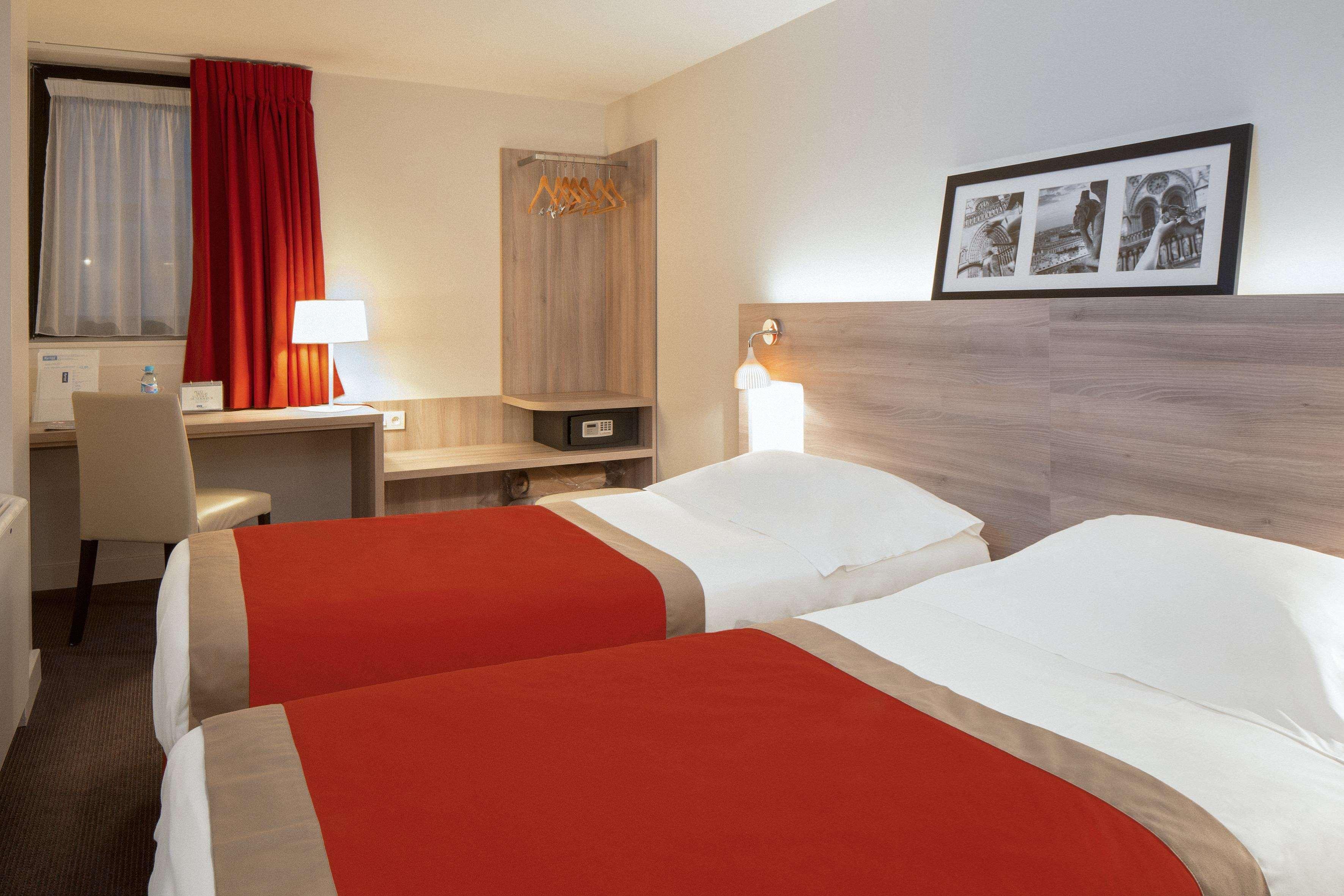 Hotel Kyriad Paris Est - Bois De Vincennes 3*